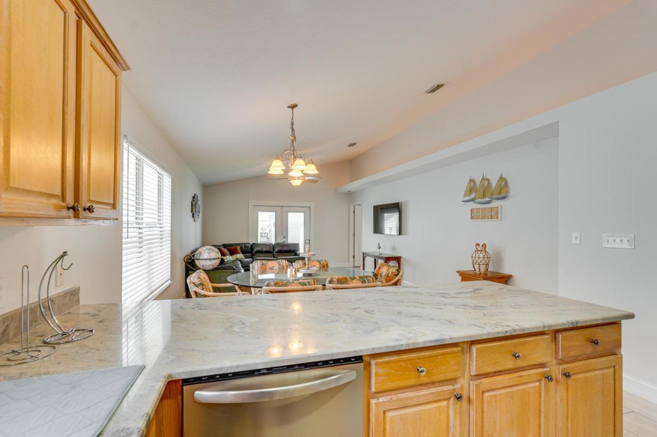 Holiday home Pcb Vacation With Pool Access, 1 Mi To Beach! Panama City Beach