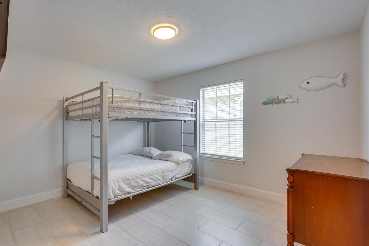 Pcb Vacation With Pool Access, 1 Mi To Beach! Holiday home Panama City Beach